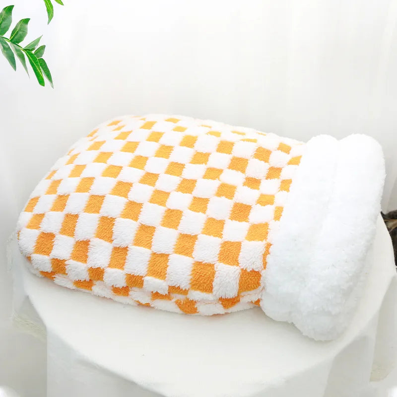 Cat Winter Sleeping Bag, Soft Plush Cat Sack, 360° Wrap Cat Cave Bed,  Uncharged, Washable Nest Bed for Indoor Cats & Small Dogs