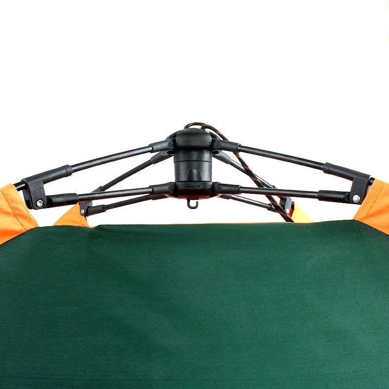Automatic folding frame hub close-up