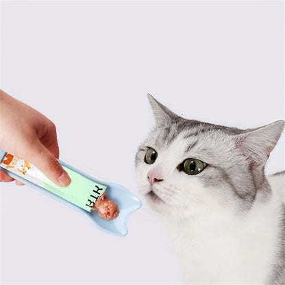Cat Treat Squeeze Spoon – Mess-Free Wet Snack Feeder